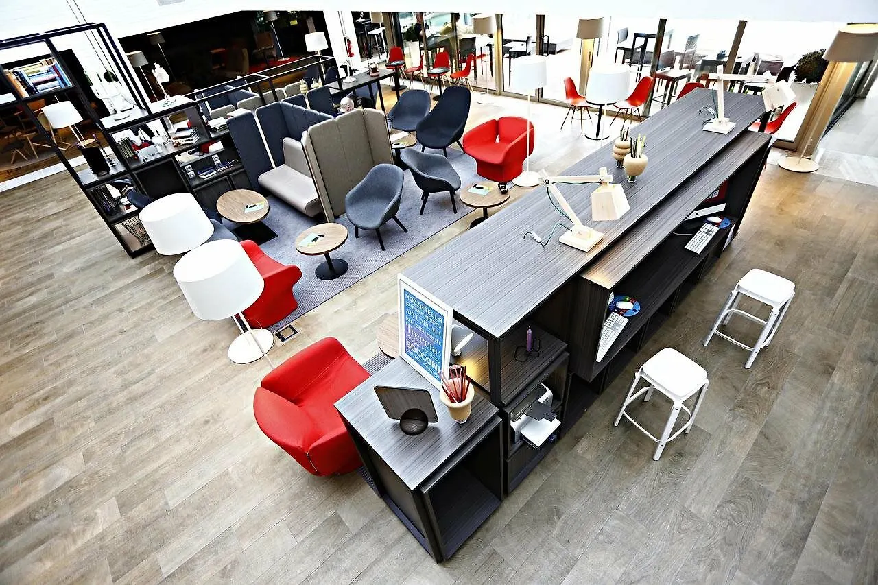 Novotel Milano Linate Aeroporto מלון מילאנו