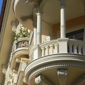 https://palazzo-gropallo-rooms.hotelitalianriviera.com