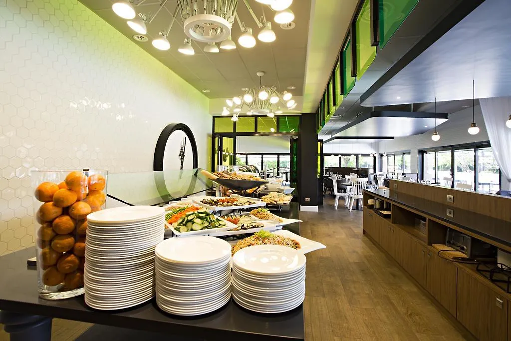 **** Otel Novotel Milano Linate Aeroporto İtalya